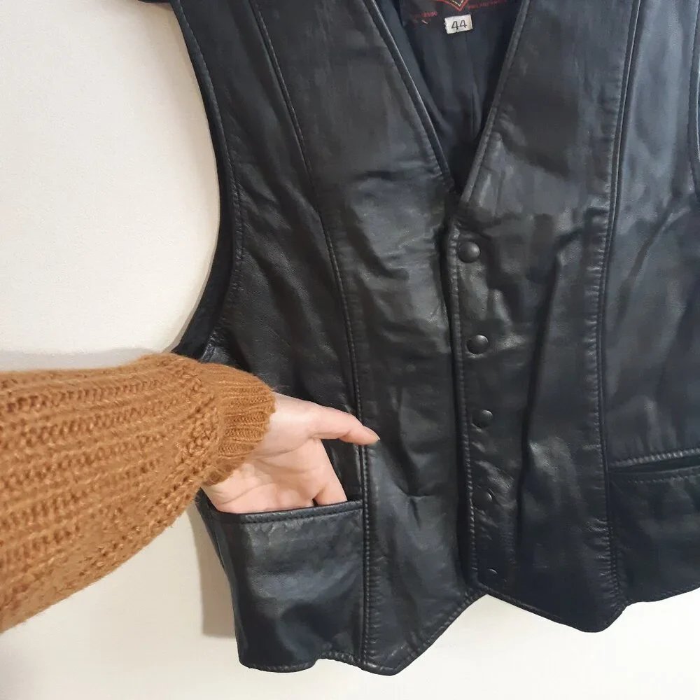 Cuir Mont-Royal Vintage Genuine Leather Bolero Jacket - Slim Fit -Made in Canada - Picture 4 of 13